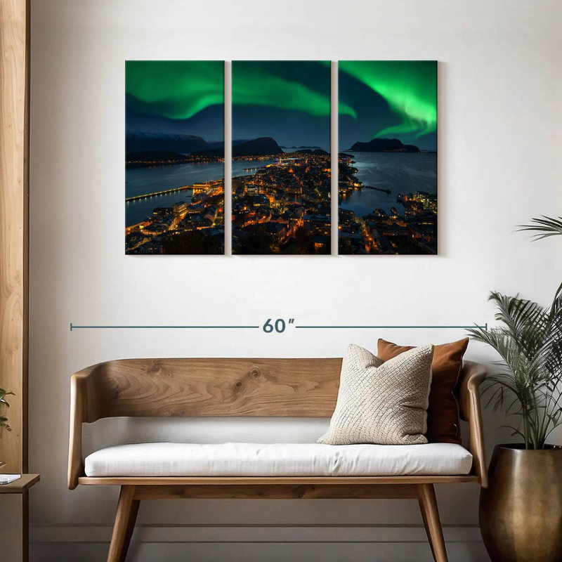 Gillard Alesund Aurora Borealis, H 28 po x l 45 po