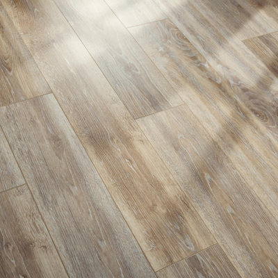 Plancher de vinyle de luxe Mohawk Elite 7 po x 48 po x 5 mm