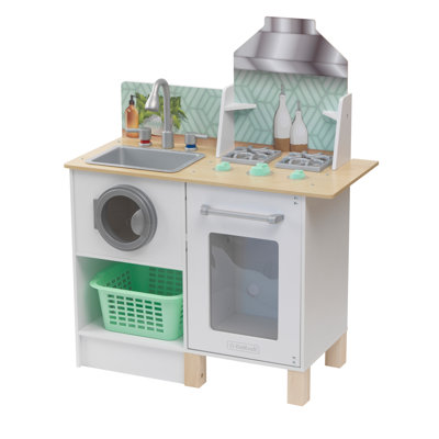 Whisk & Wash Housekeeping Set