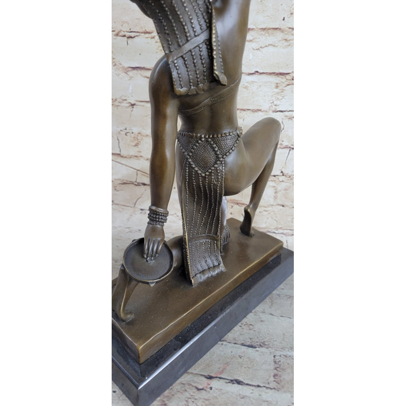 Figurines et sculptures Hartnell