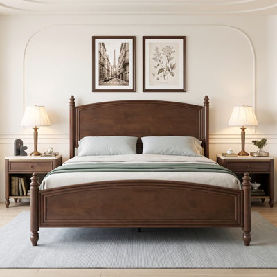Lit à baldaquin traditionnel Legacy Queen Size en bois massif avec tête de lit à panneaux arqués et pieds tournés, fini noyer foncé