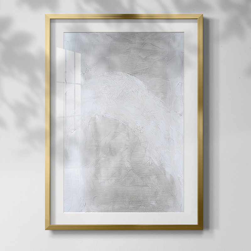 Snowdrift III, Blanc, Papier avec cadre doré, H 20 po x l 16 po
