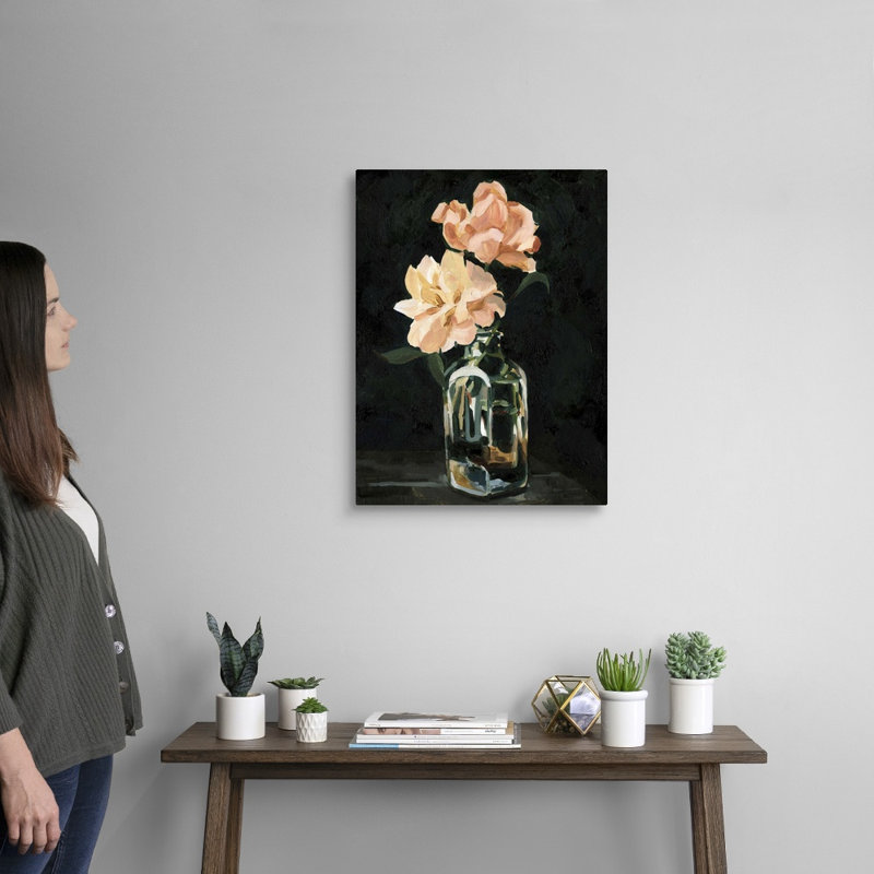 Reproduction d’art sur toile, "Dark rose arrangement II" par Emma Caroline, H 24 po x l 18 po x 1,25 po, Toile tendue