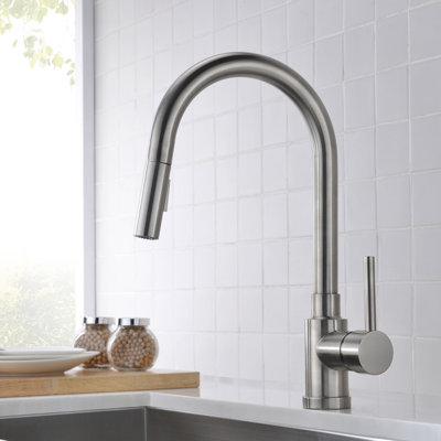 OAKLAND Pull Down Kitchen Faucet
