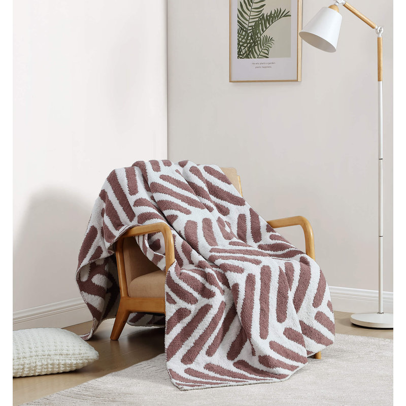 Rose and Off-White Geometric Pattern Throw Blanket