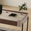 Bureau de style européen avec pieds hauts et luxueux-116126364