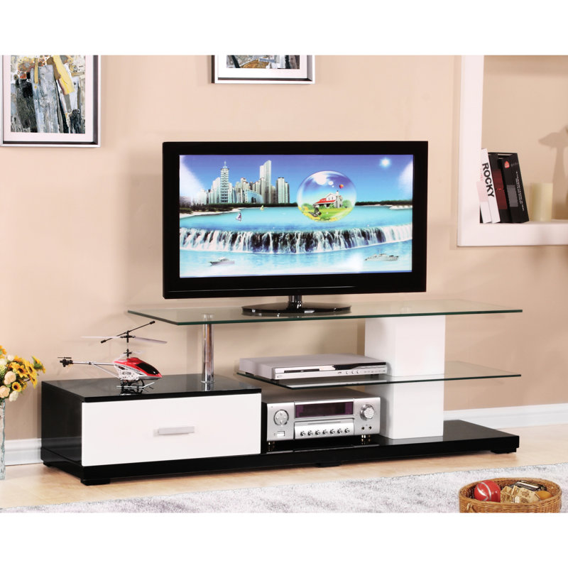 Meuble télé en blanc et noir, forme rectangulaire, 1 tiroir et 2 tablettes ouvertes pour téléviseurs plats de 60 po noirs avec présentoirs plats