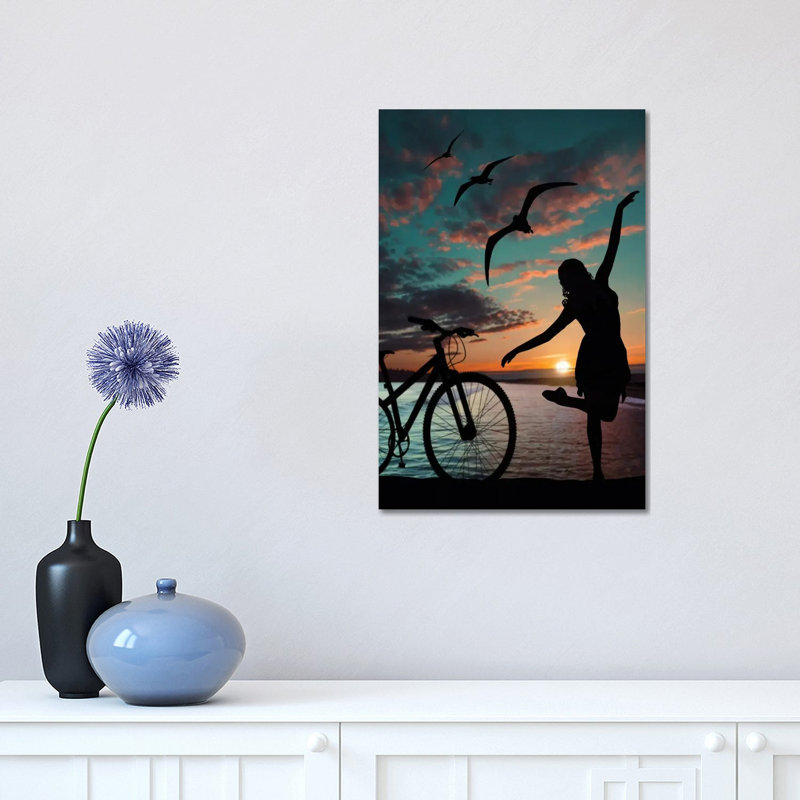 Siluet 1 Piece Wrapped Canvas Wall Art, 30.48 cm H x 45.72 cm W
