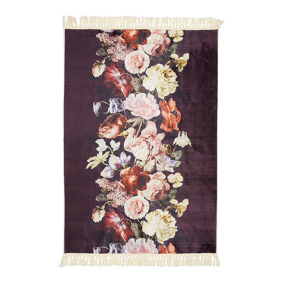 Anneclaire Floral Area Rug