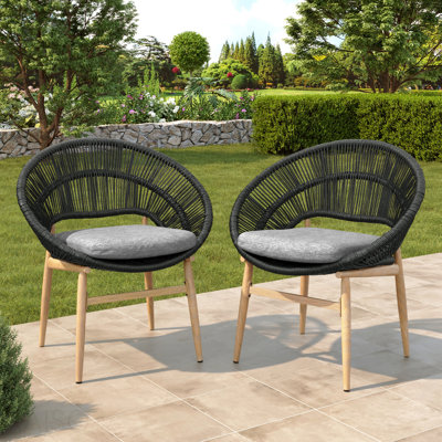 Ensemble de 2 chaises de patio pour l'extérieur, pieds en teck de style papasan en osier avec faux coussin en rotin gris foncé et coussin gris