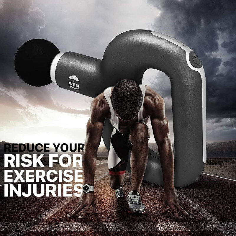 Soulagement de la douleur des muscles profonds avec pistolet de massage Natural Solution
