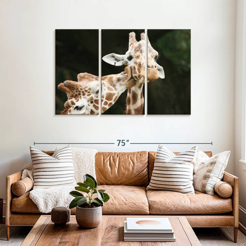 Brampt embrassant des girafes, H 36 po x l 57 po