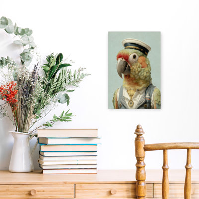 Dapper Parrot Captain