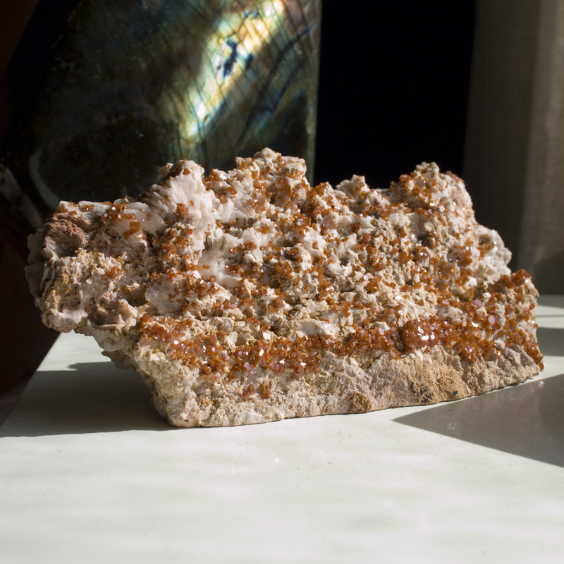 Vanadinite sur baryte