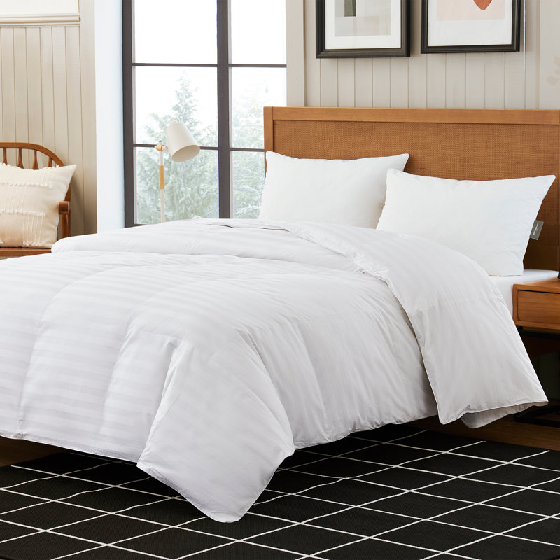 Queen White Cotton Reversible Down Comforter