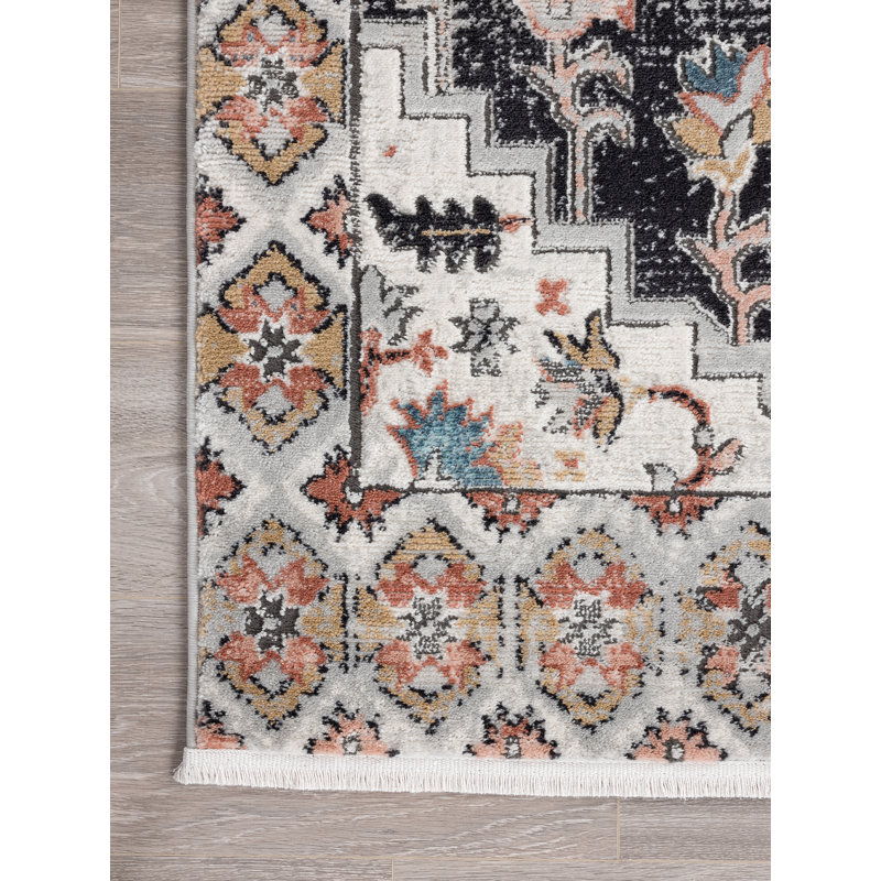 Etto Oriental Indoor Rug, Rectangle 6' x 9'