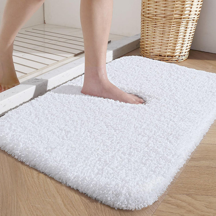 Ebern Designs Egista Microfiber Bath Rug with Non-Slip Backing & Reviews