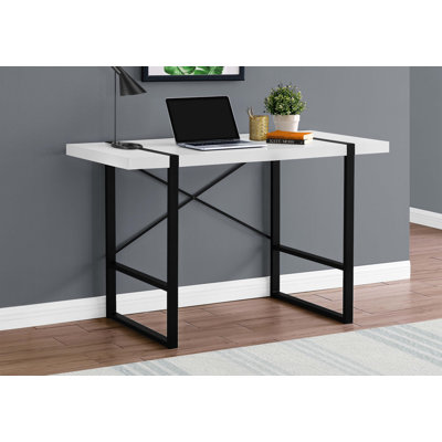 Bureau d'ordinateur