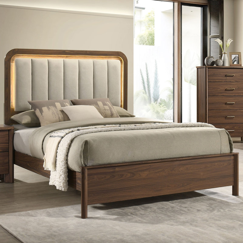 Bed, Très grand lit