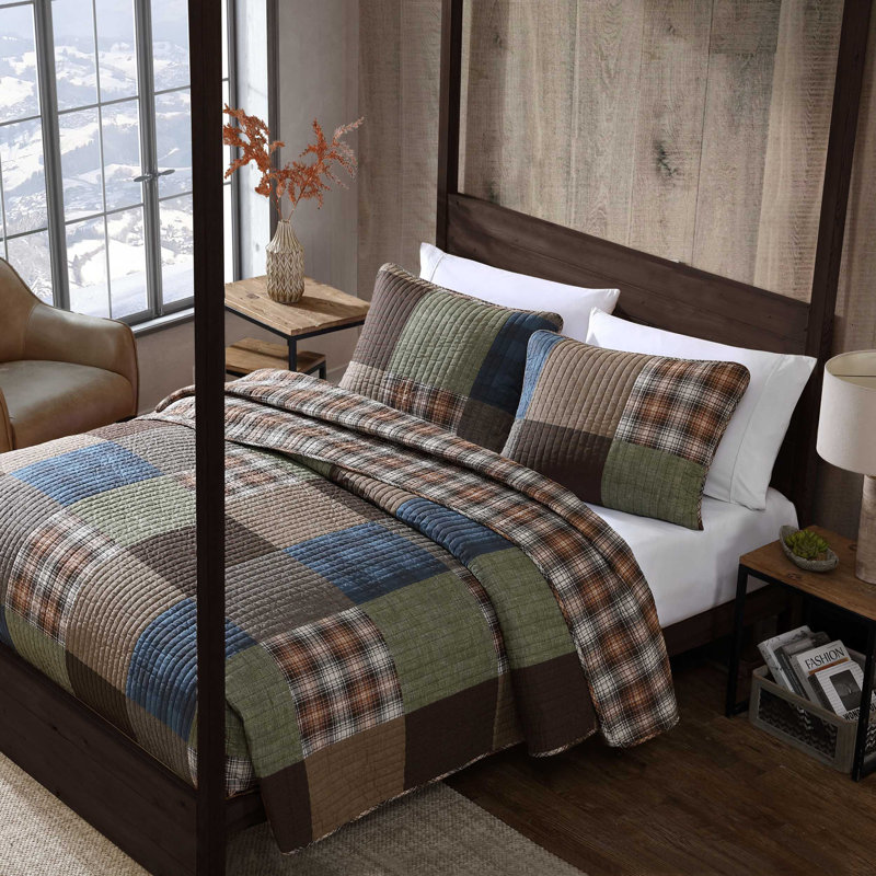 Full Brown Cotton Reversible Patchwork Quilt Set