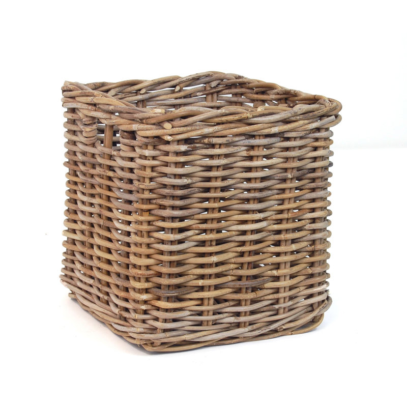 Grand panier en rotin