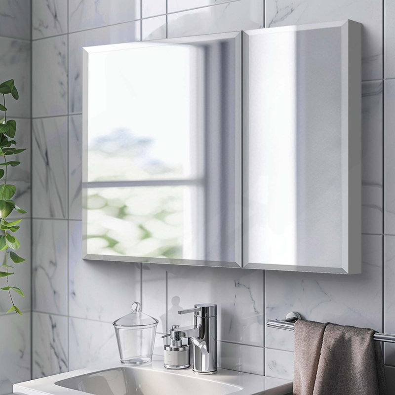 Armoire de salle de bain polyvalente avec fonctions avancées et rangement spacieux