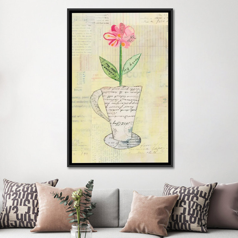 «Teacup Floral II», impression sur toile, H 60 po x l 40po x P 1,5 po, Toile avec cadre noir, Non mat