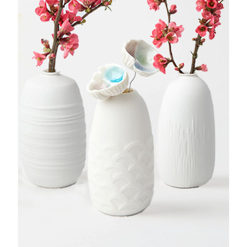 Soliflore Handmade Porcelain Table Vase