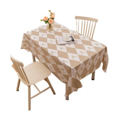 Cette nappe épaisse et luxueuse de style maison est robuste et durable, résistante à l'huile, imperméable et ne nécessite aucun nettoyage. Il convient à divers plateaux de table, ce qui le rend à la fois beau et pratique.