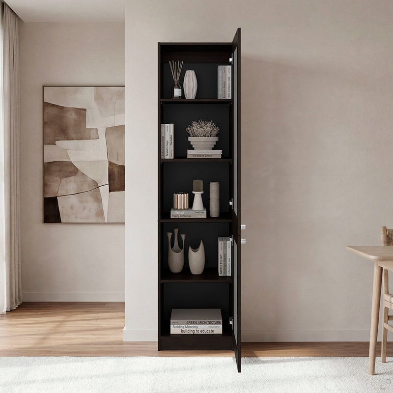 Grande bibliothèque H 71 po avec 2 portes à panneaux cannelées et 5 tablettes intérieures, noyer foncé, Brown