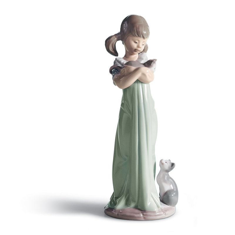 Don't Forget Me Girl Figurine