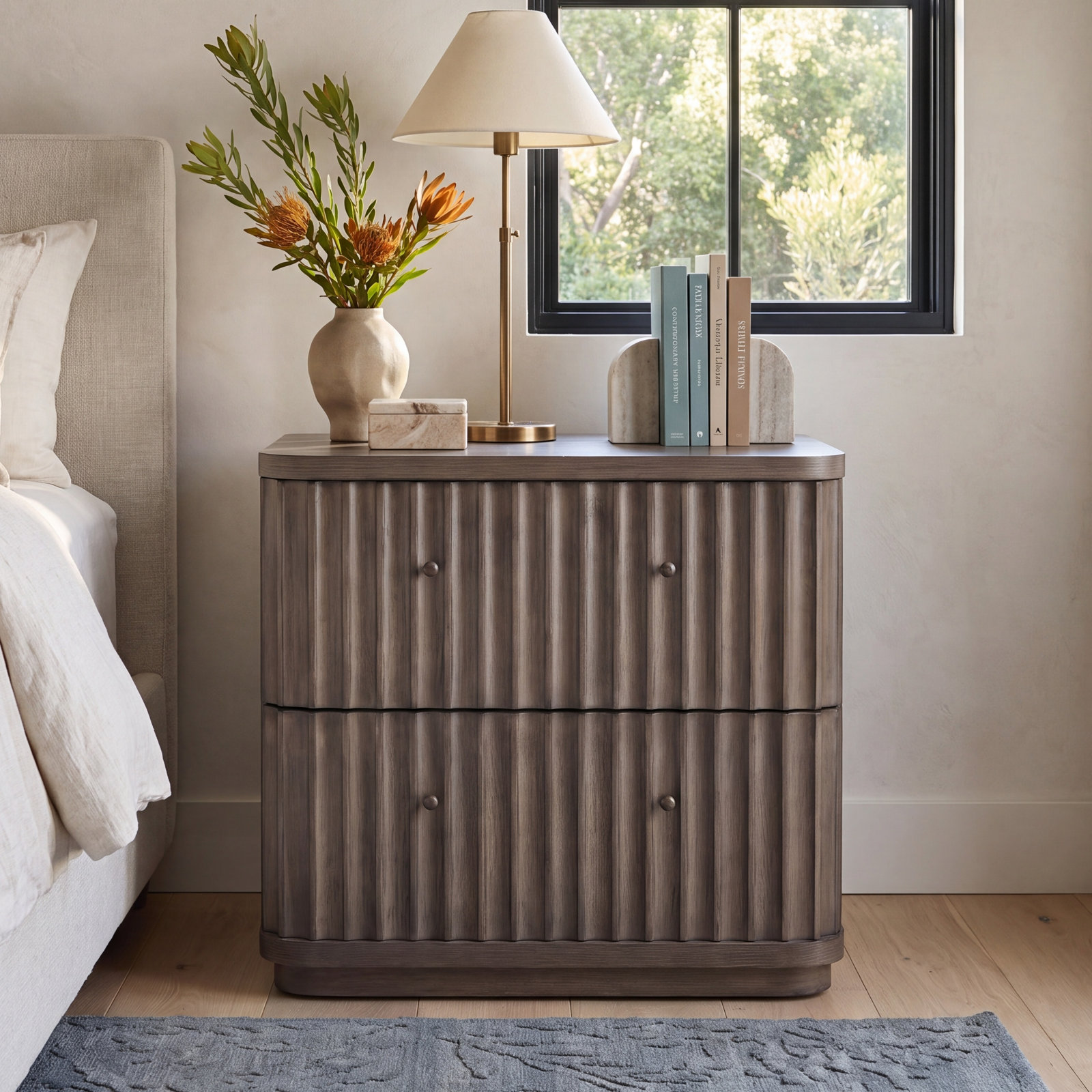 Nicoletta Nightstand