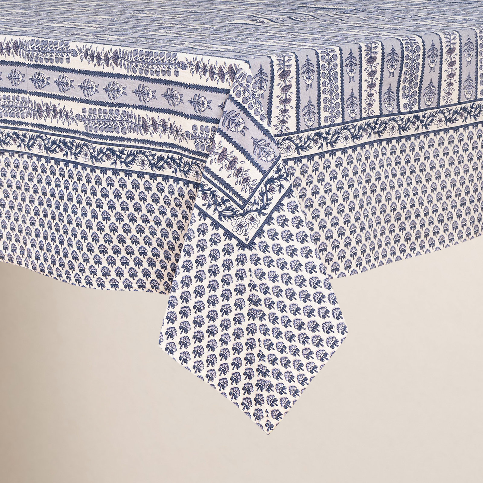 Charlemont Floral Tablecloth, 142" x 71", Blue/Marine