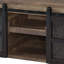 Table basse avec portes coulissantes