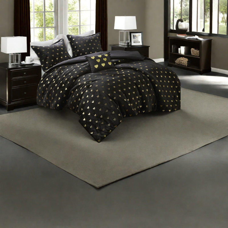 Luxurious Plush Bedding Sets, Black Gold, Modern Style, Home Comfort