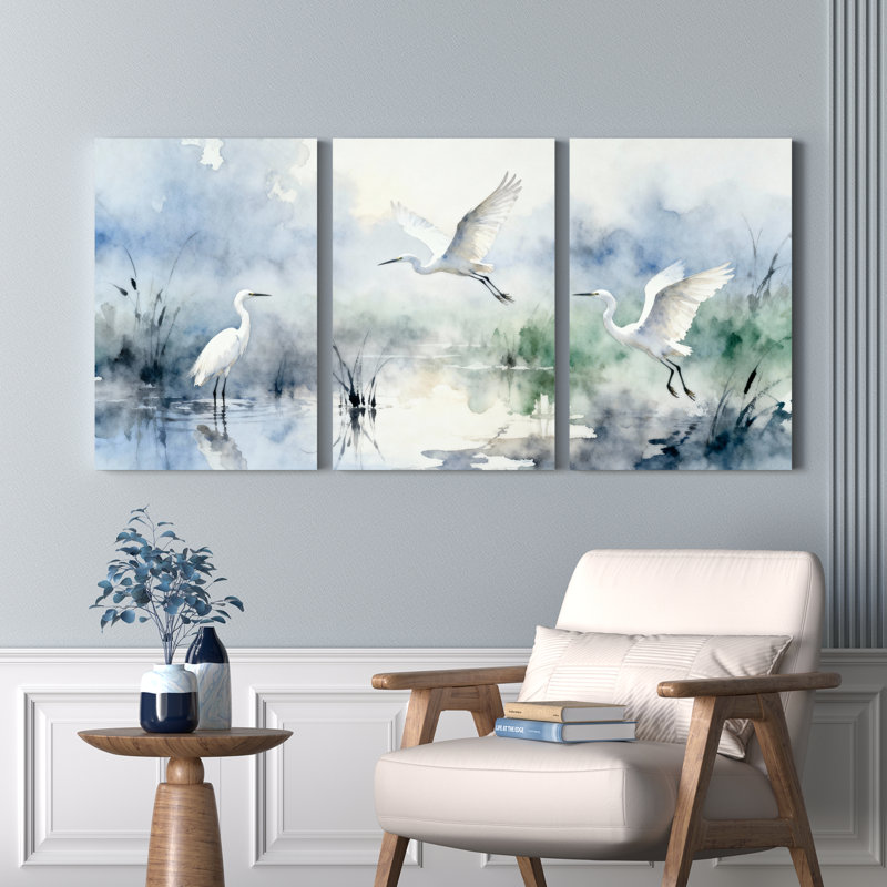 Ensemble de 3 tableaux muraux sur toile tendue, représentant un héron blanc à l'aquarelle, H 30 po x l 60 po