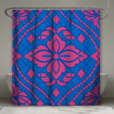 Rideaux de douche roses et bleus très longs