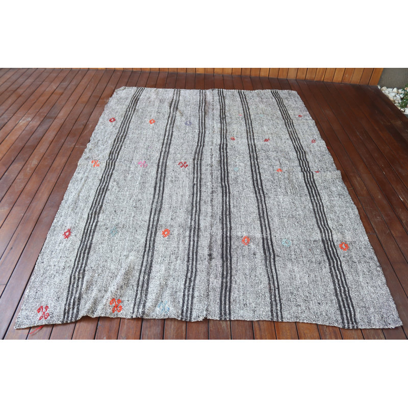 Tapis turc kilim vintage tissé à la main, idéal pour n'importe quelle pièce de votre maison