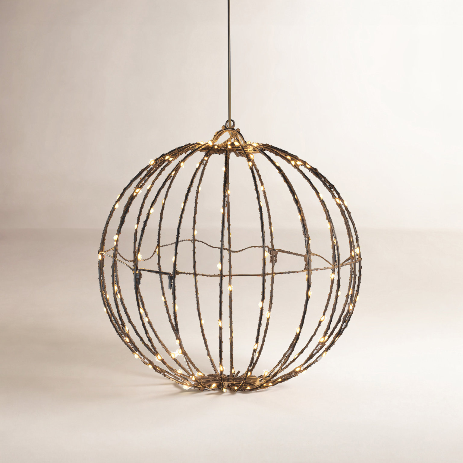 Lighted Sphere Outdoor Display, White