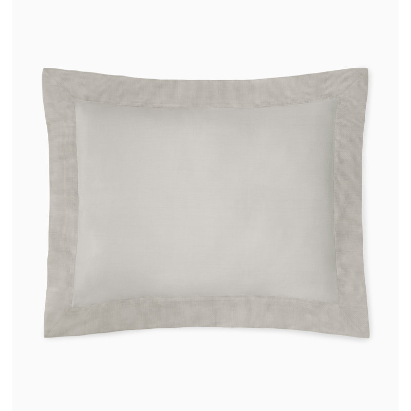 Carlotta Sham, Gray, King