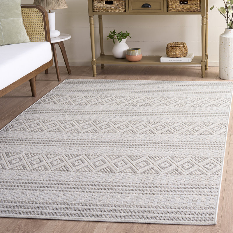 Veranda Performance Geometric Indoor Rug, Rectangle 5'3" x 7'6"