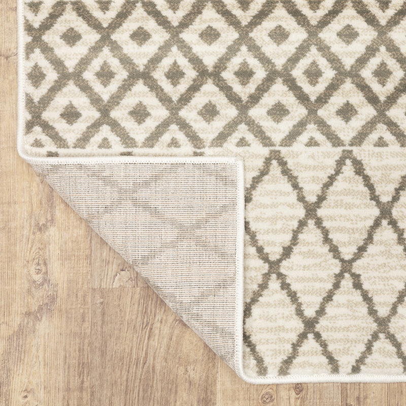 Anniston Geometric Indoor Rug, Rectangle 3'10" x 5'5"