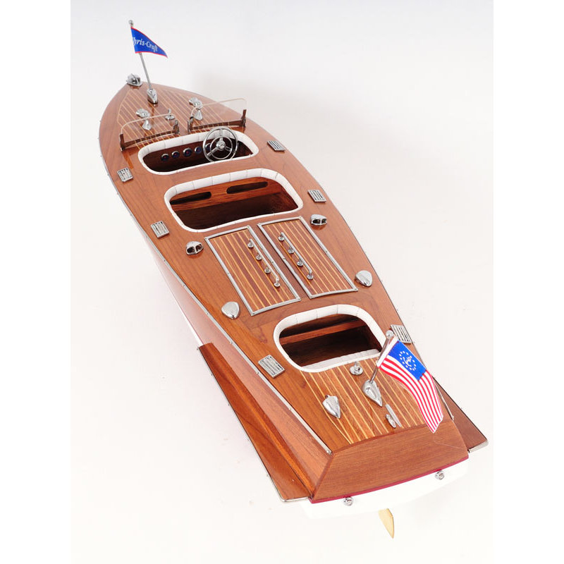 Bateau à trois cockpits chris craft