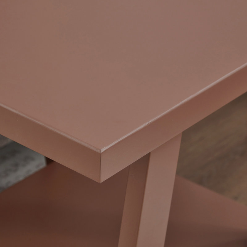 Table d'appoint contemporaine en bois, rouge
