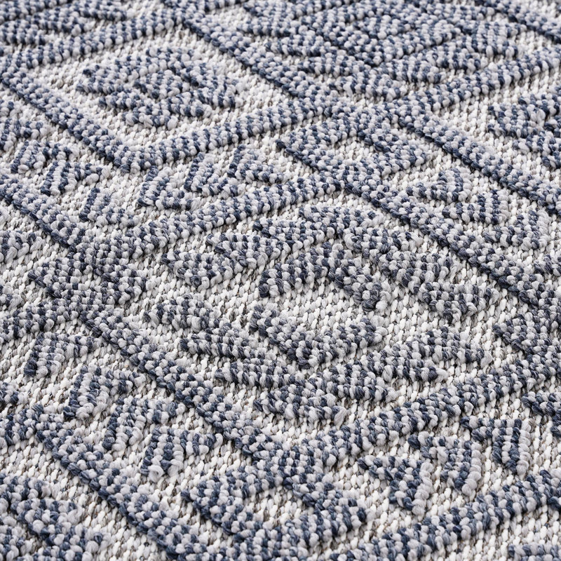 Loom & Collection White/gray Area Rug - Traditional For Living Space Stain , Non-shedding, Pet-, Easy To Keep Clean, Medium Pile Style Indoor/outdoor Maintenance,