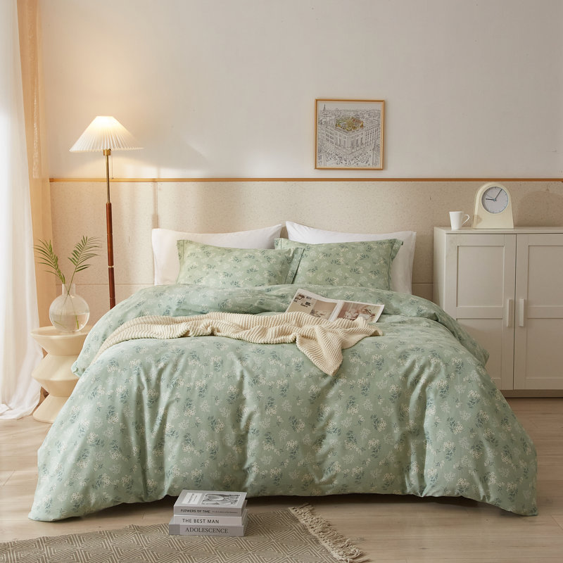 Microfiber Comforter Set, Twin XL Comforter + 2 Standard Shams, Green Floral