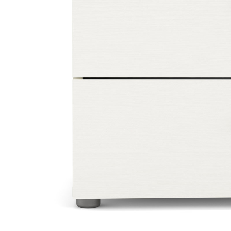 Gianna 31.57'' W 4 - Drawer Dresser, White