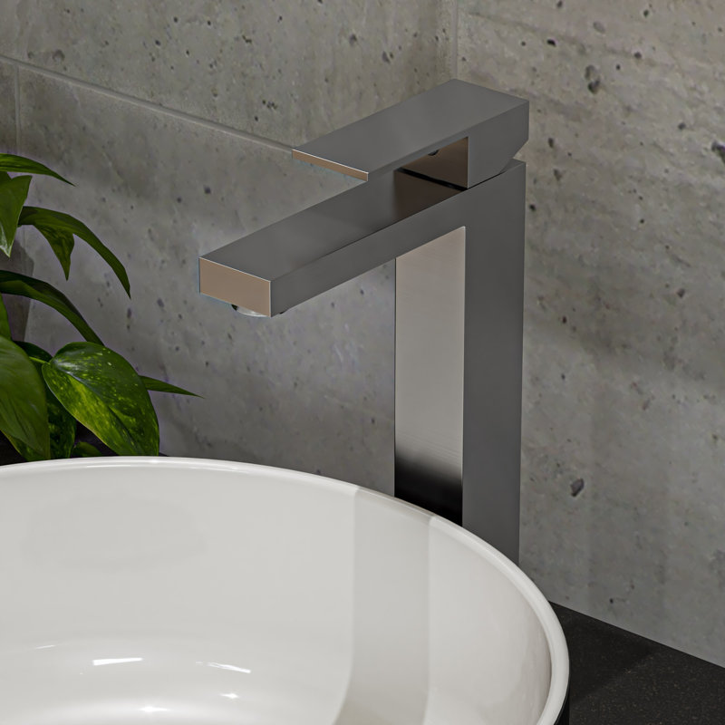 Robinet de salle de bain I, Chrome poli