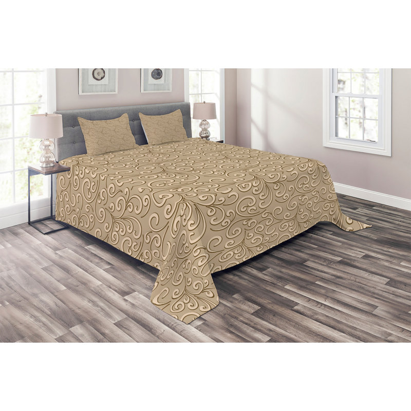 Traditional Polyester Floral Coverlet, King Bedspread + 2 Shams