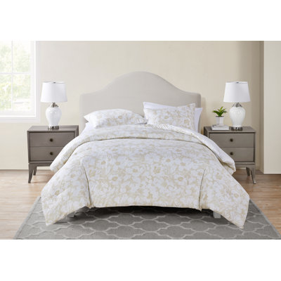 Rhianna Polyester Standard Floral Comforter